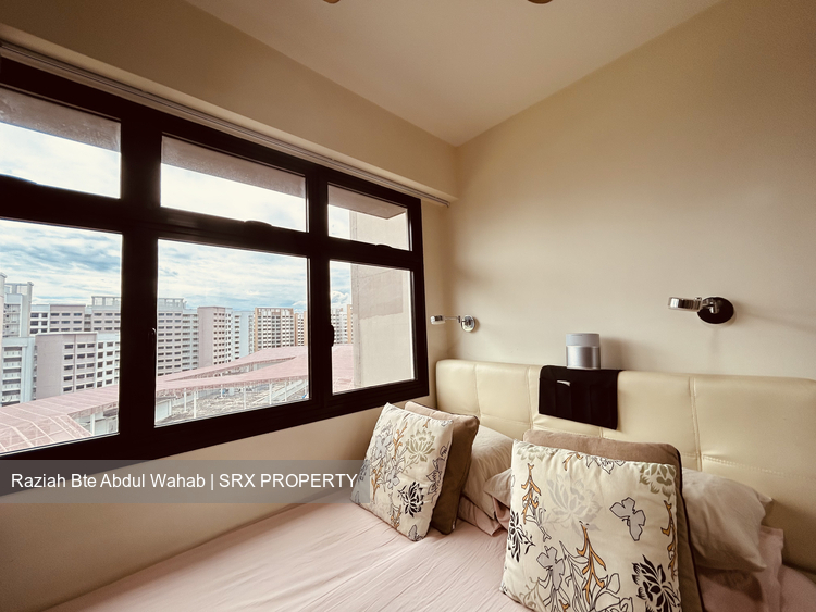 Buangkok Square (Hougang), HDB 2 Rooms #406922221